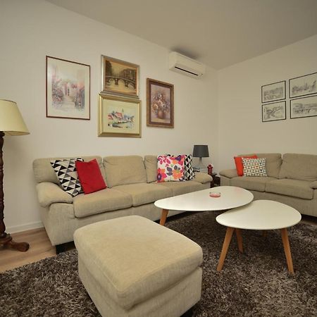 Apartman Slatki Dom 1 SJJ Eksteriør billede
