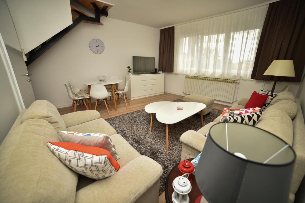 Apartman Slatki Dom 1 SJJ Eksteriør billede